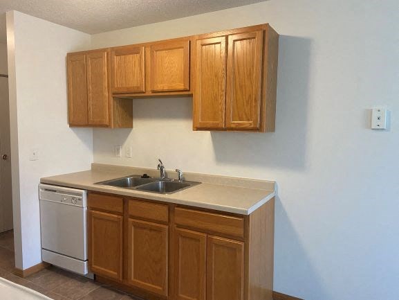 2 bedroom kitchen